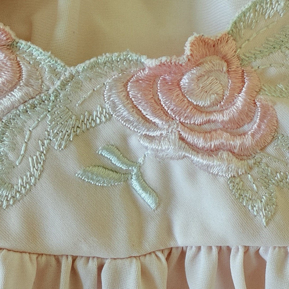 VTG Shadowline Long Nightgown Womens‎ Small Satin Coquette Embroidered Feminine - Picture 3 of 9